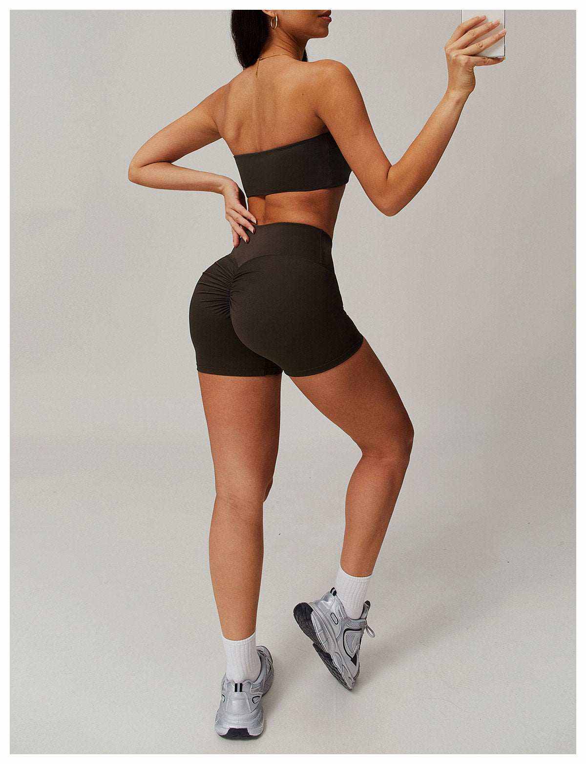 Sports bandeau bra