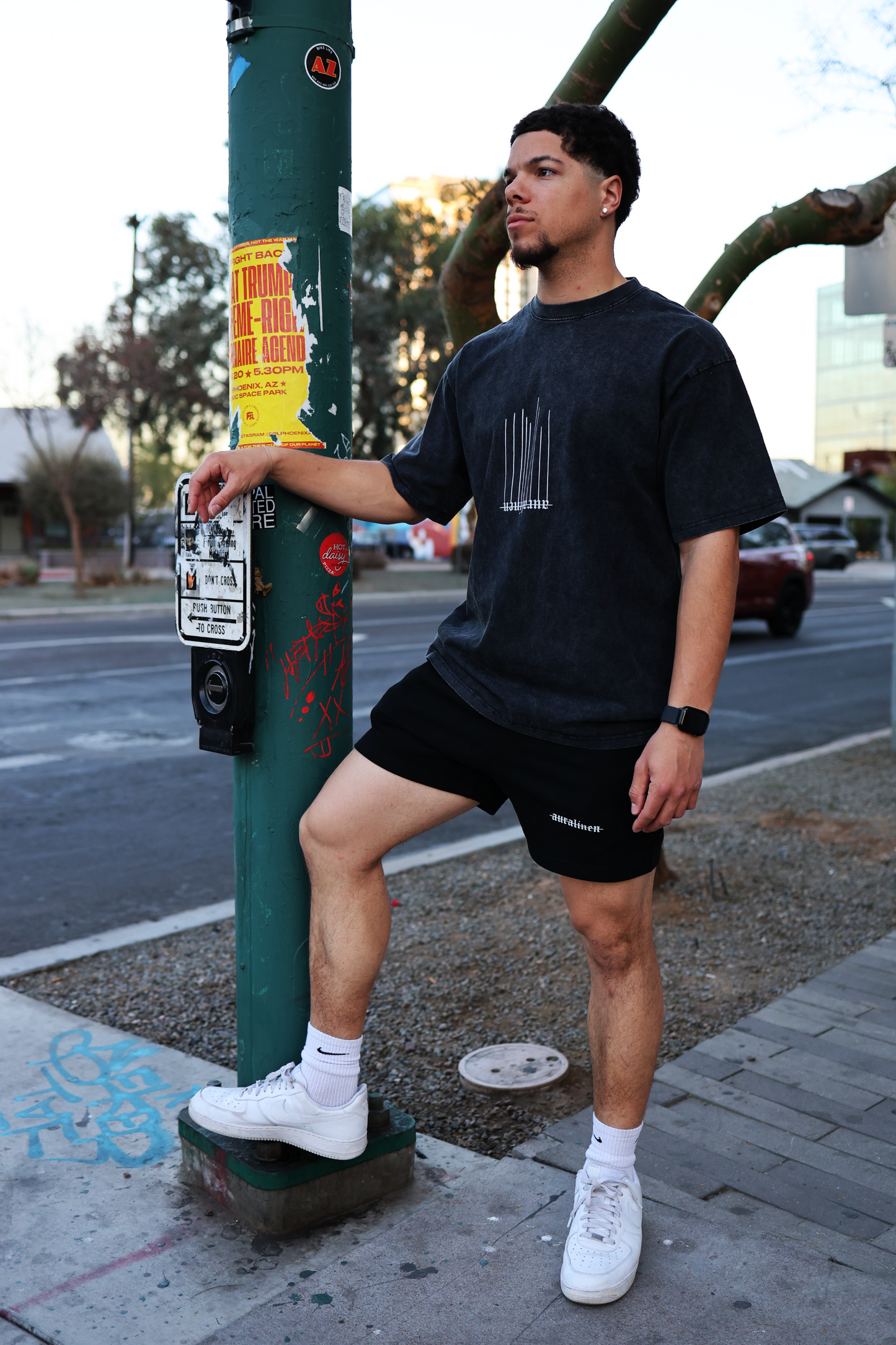 Reverse Aura Tee